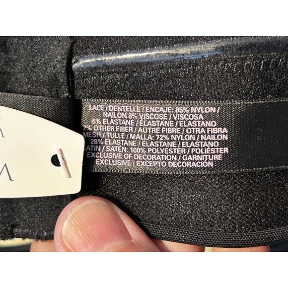 Victoria’s Secret Bombshell Push-Up Plunge Bra 36B Purple Black Lace NWT - Picture 7 of 9